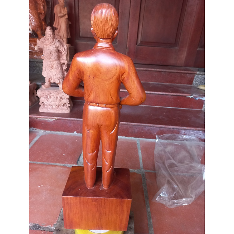Tượng Đại Tướng Võ Nguyên Giáp Bằng Gỗ Hương Đá (40×14×9cm) - Ảnh 4
