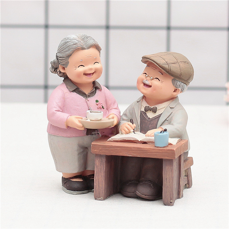 Tượng Ông Bà Uống Trà