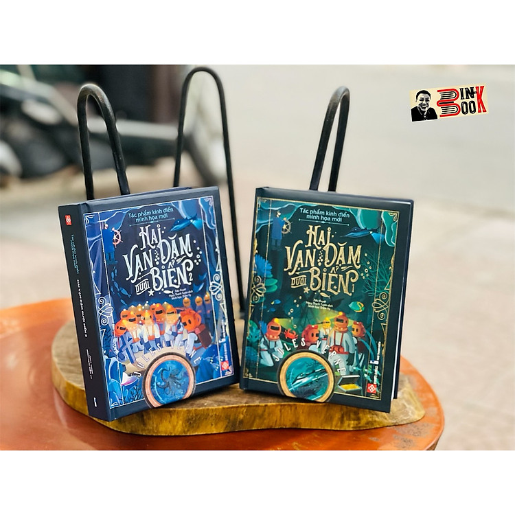 HAI VẠN DẶM DƯỚI BIỂN