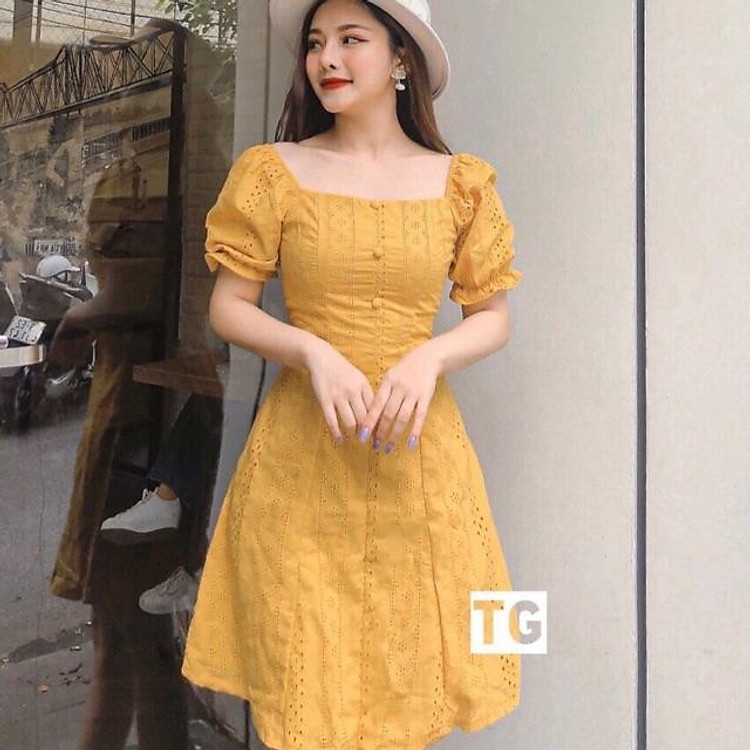 Đầm QC cao cấp thô thêu cổ vuông tay bồng