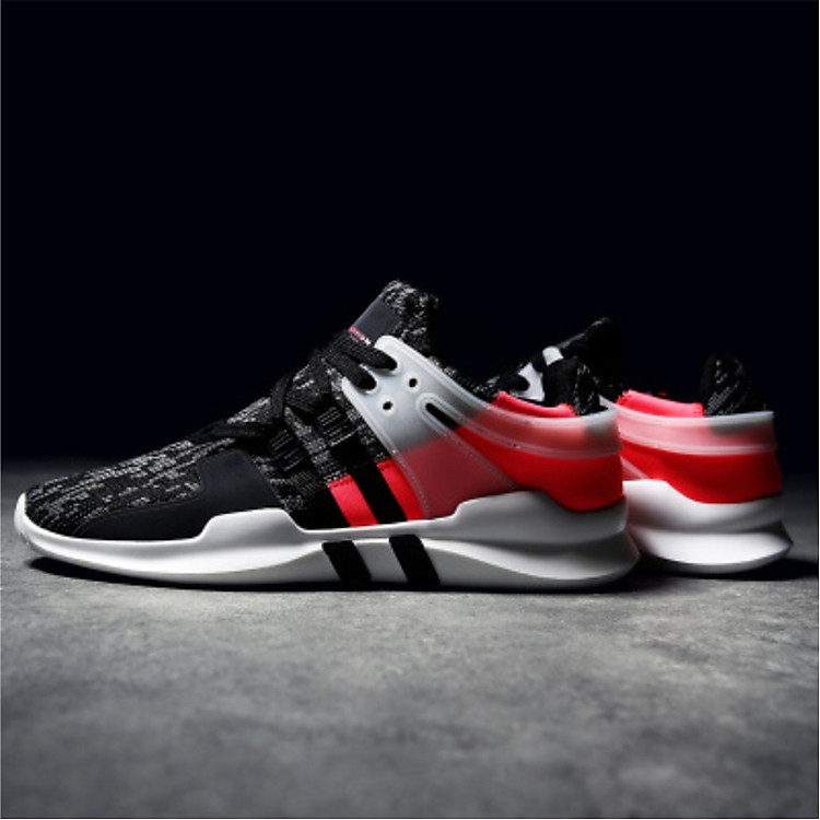 Giày sneaker thể thao EQT TF4.0
