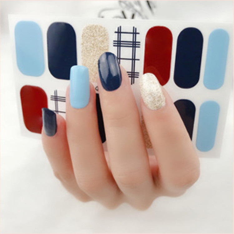14 miếng dán móng tay nail sticker + kèm dũa