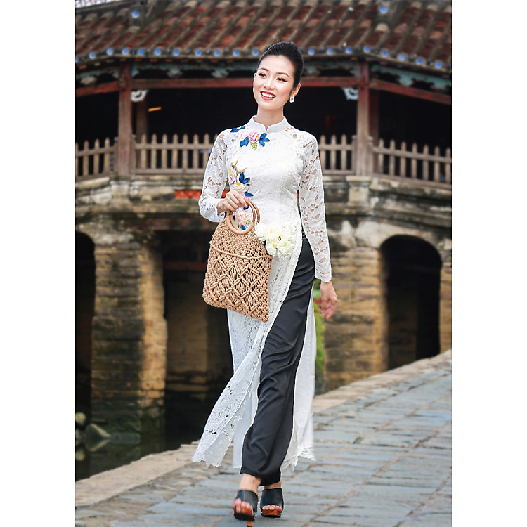 Áo Dài Ren Thêu Hoa Fashion & Freedom F2-AD-22 -Trắng Ren