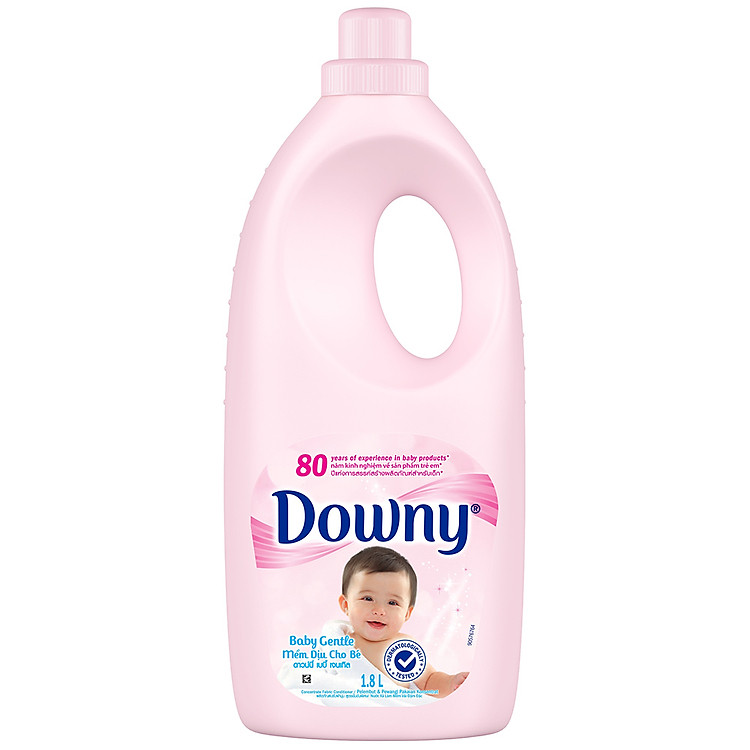Nước Xả Vải Mềm Dịu Cho Bé Downy Chai 1.8L