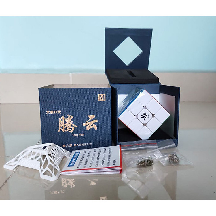 Rubik Dayan Tengyun M 3x3 (tặng kèm 01 đế kê rubik DNA)