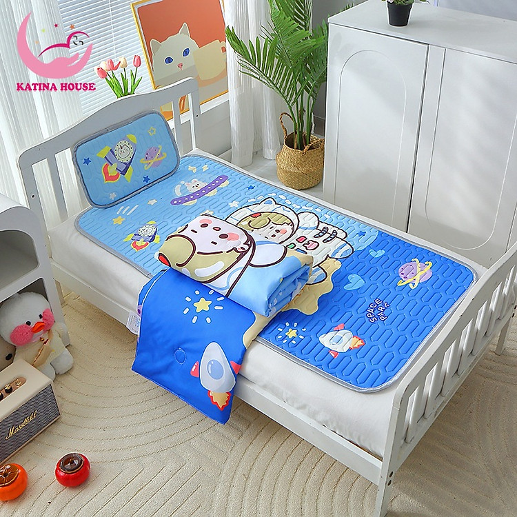 Combo chiếu điều hòa kèm mền cho bé, chiếu dày dặn mềm mại thoáng mát, họa tiết sắc nét dễ thương