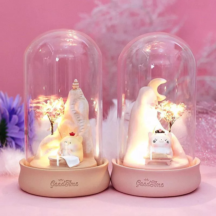 Hộp Trang Trí Mèo Hoàng Gia Trong Lồng Kính Có Đèn - Ảnh 2