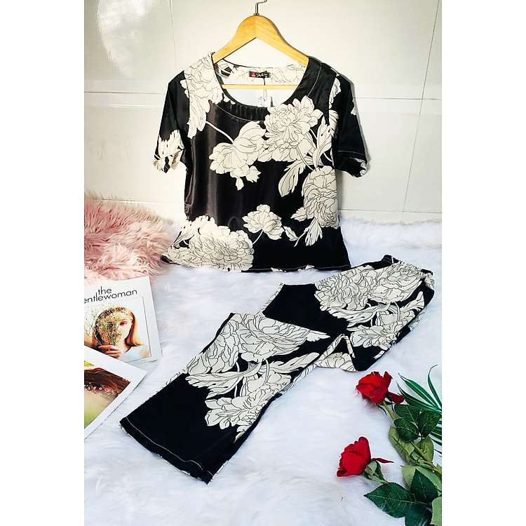 Đồ bộ mặc nhà lụa siêu sang