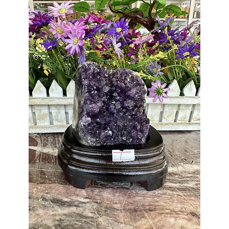 Hang Hốc phong thủy đá thạch anh tím hút tài lộc