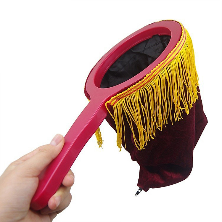 Đồ chơi dụng cụ ảo thuật với chiếc túi thú vị: Túi càn khôn có dây tua (Đỏ)