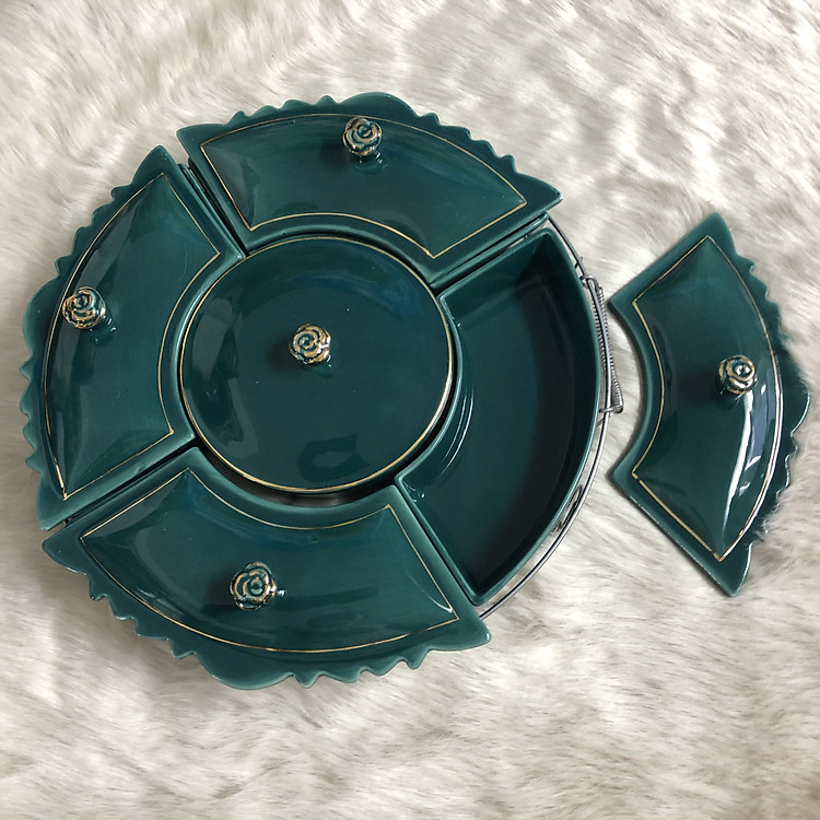 Khay đựng mứt kẹo gốm sứ Bát Tràng cao cấp LI-KHA0017 – Màu sắc trang nhã – Đường nét mỏng manh thanh thoát