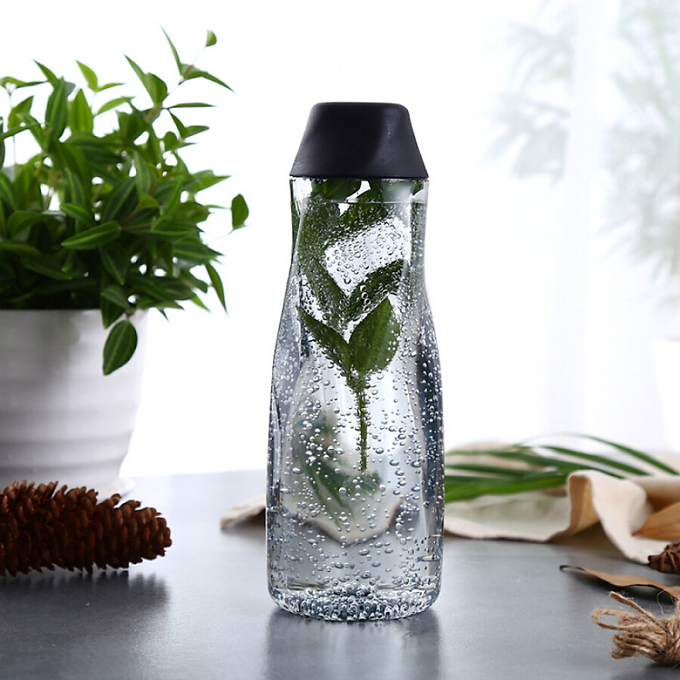 Bình Nhựa Đựng Nước Lock&Lock HLC569BRW