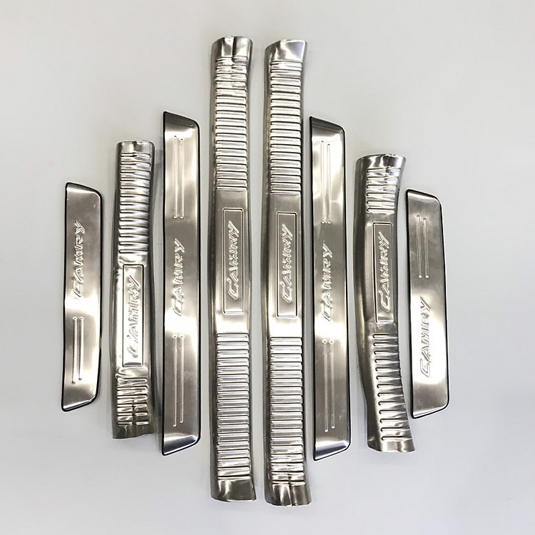 Bộ Ốp bậc, Nẹp bước chân INOX dành cho xe Toyota Camry