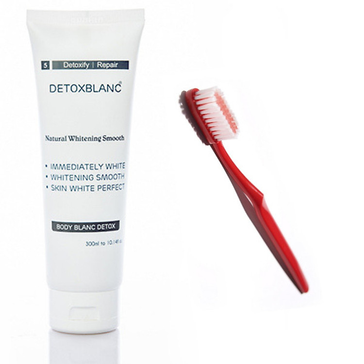 Sữa Tắm Tẩy Tế Bào Chết Body BlanC Detox + Tặng Kèm Bàn Chải Cao Cấp Chính Hãng