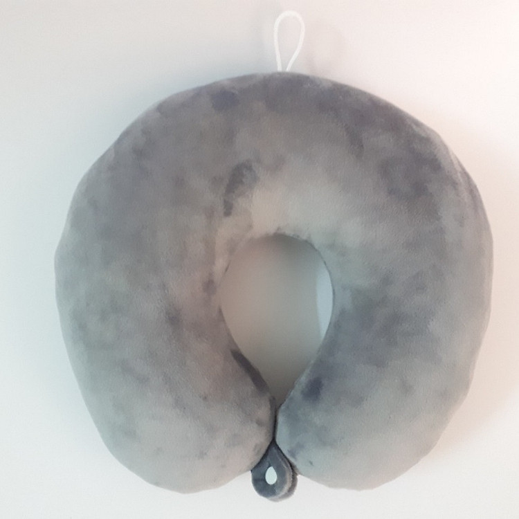 Gối kê cổ du lịch chữ u có dây treo và nút cài - Màu xám