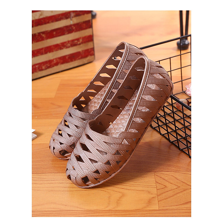 Giày đi mưa đi biển form chuẩn chống trơn trượt đế bằng 163