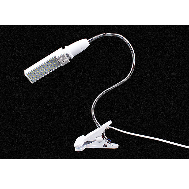 Đèn led kẹp bàn 52 bóng, 12W
