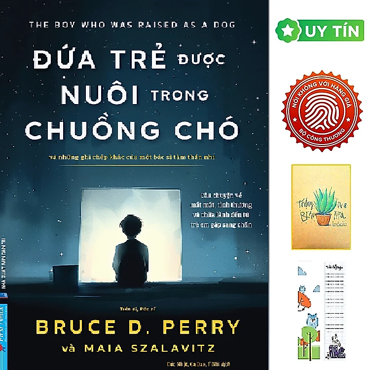 Đứa Trẻ Được Nuôi Trong Chuồng Chó