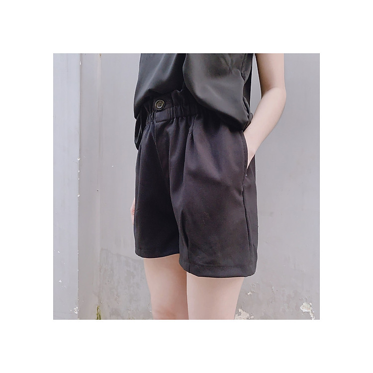Quần short nữ lưng thun màu đen