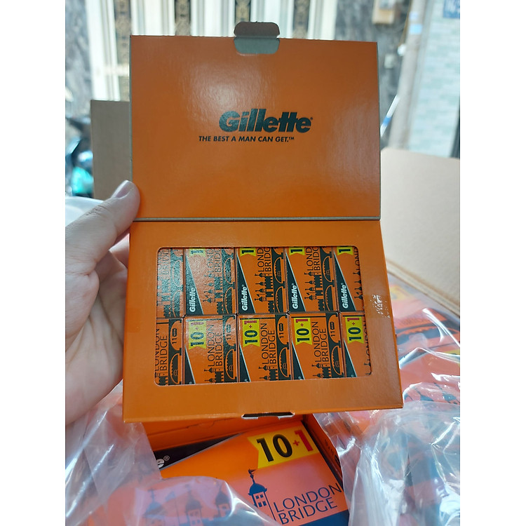 Vỉ 110 lưỡi lam Gillette London Bridge giá rẻ (Gồm 10 hộp nhỏ - mỗi hộp 11 lưỡi)