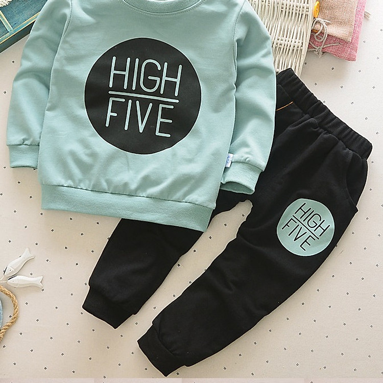 Bộ quần áo bé trai in hình High Five
