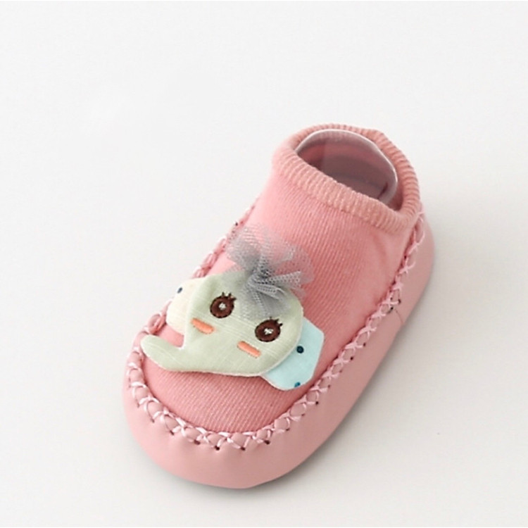 Giày vớ tập đi cho bé