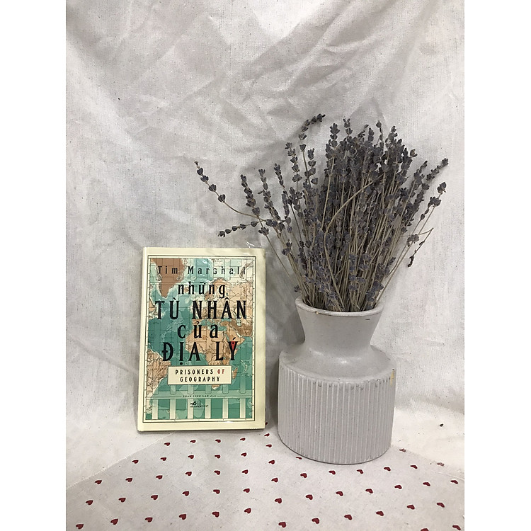 Những Tù Nhân Của Địa Lý