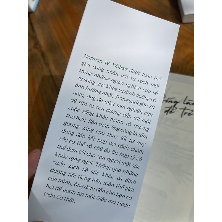 SỐNG LÀNH ĐỂ TRẺ - Norman W. Walker - Ảnh 2