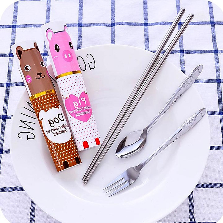 Combo 2 bộ dụng cụ ăn 3 món (đũa, thìa, nĩa) bằng thép không gỉ tiện dụng (giao màu ngẫu nhiên)