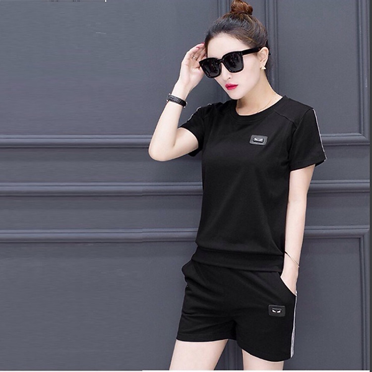 Bộ đồ thể thao nữ logo da TT108