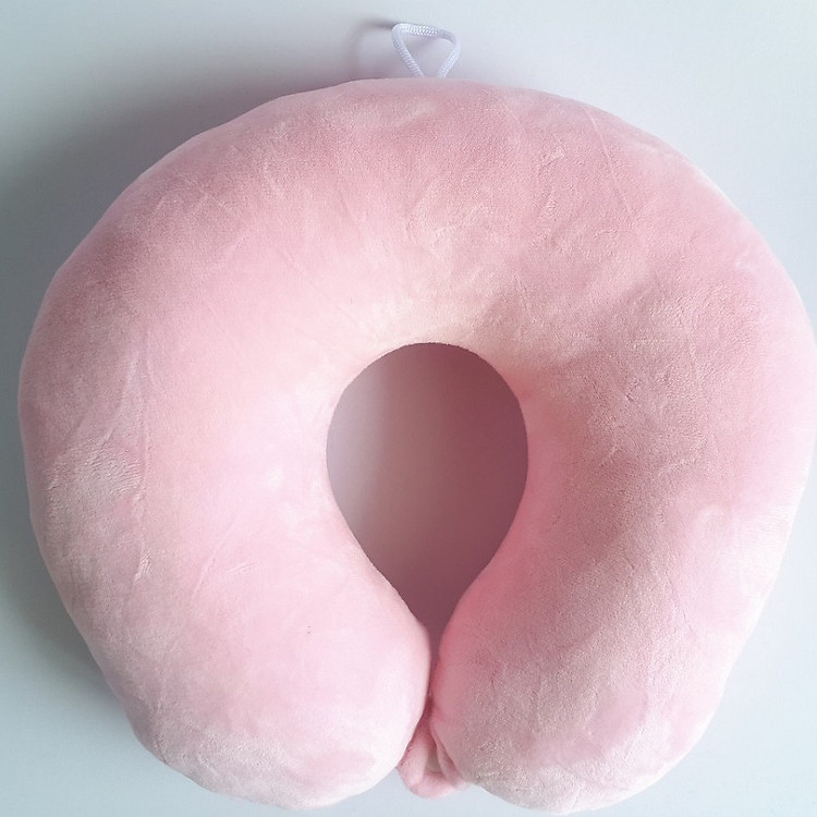 Gối cổ du lịch có dây treo và nút cài