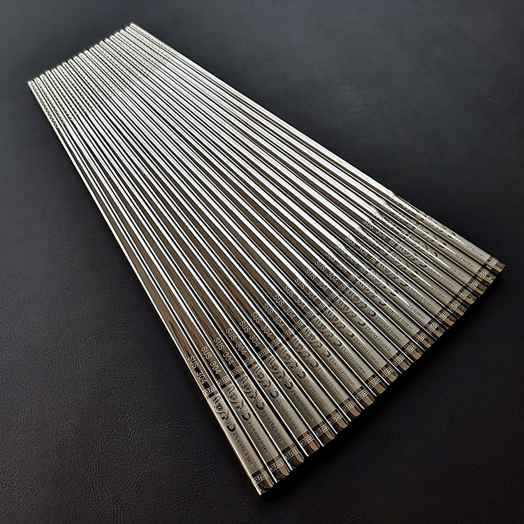 01 hộp đũa Inox 304 cao cấp DandiHome (10 đôi) chống trơn trượt