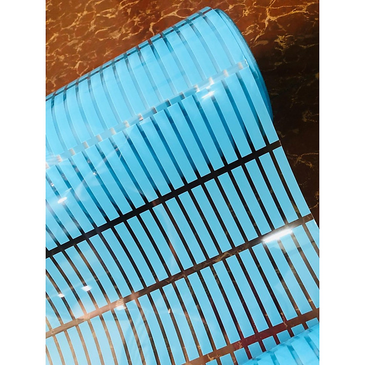 Decal dán kính có sẵn keo sọc xanh dương DK28