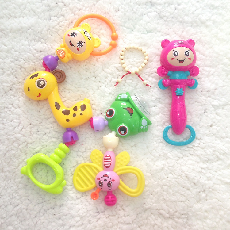 Túi đồ chơi treo nôi siêu xinh cho bé - Tặng kèm 01 bịch lót phân su và 01 vòng dâu tằm