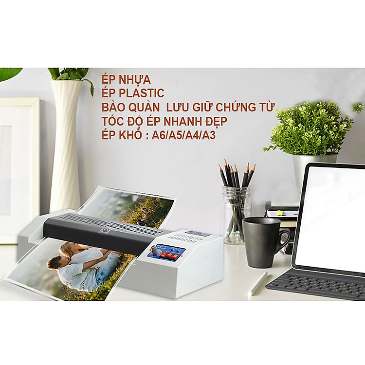Máy ép plastic A5/A4/A3 Bosser EH-450 (100 tờ nhựa ép A4)