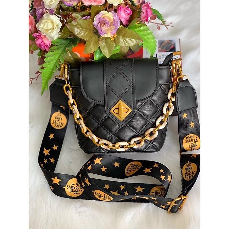 Túi xách nữ túi đeo chéo nữ mới lạ hot trend 2021