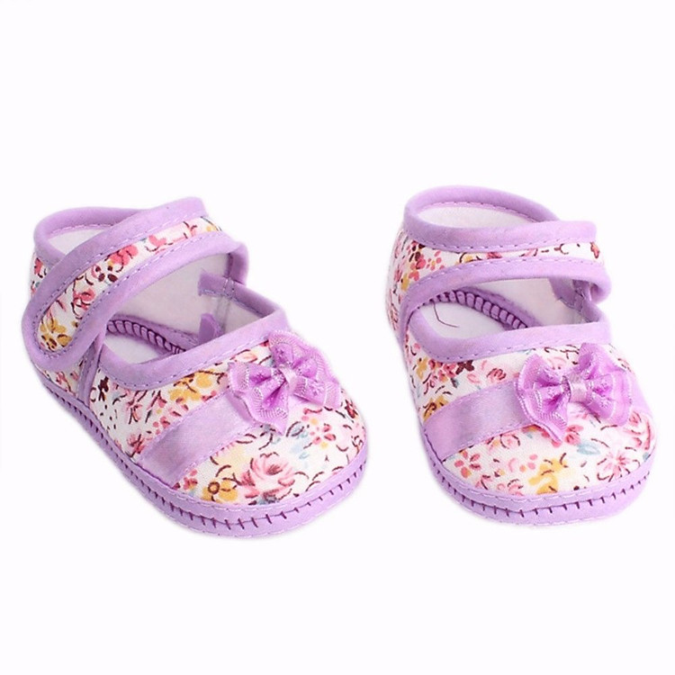 Giày vải tập đi cho bé gái 0-9 tháng giao hình ngẫu nhiên