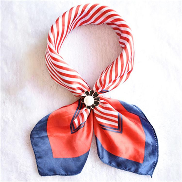 KHĂN LỤA VUÔNG NHỎ THẮT NƠ