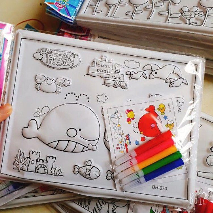 Combo 5 Tranh nhựa tô màu ( kèm bút lông)