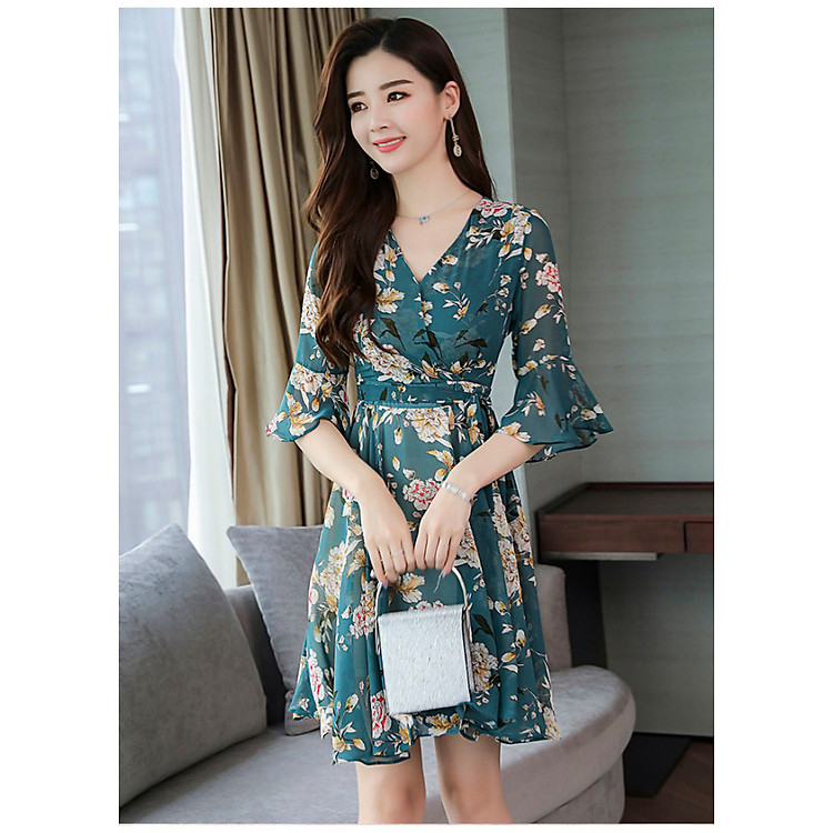 Đầm xòe cổ v hoa sang trọng BY4320