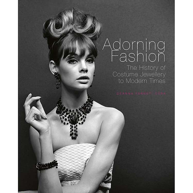 Adorning Fashion: The History of Costume Jewellery to Modern Times