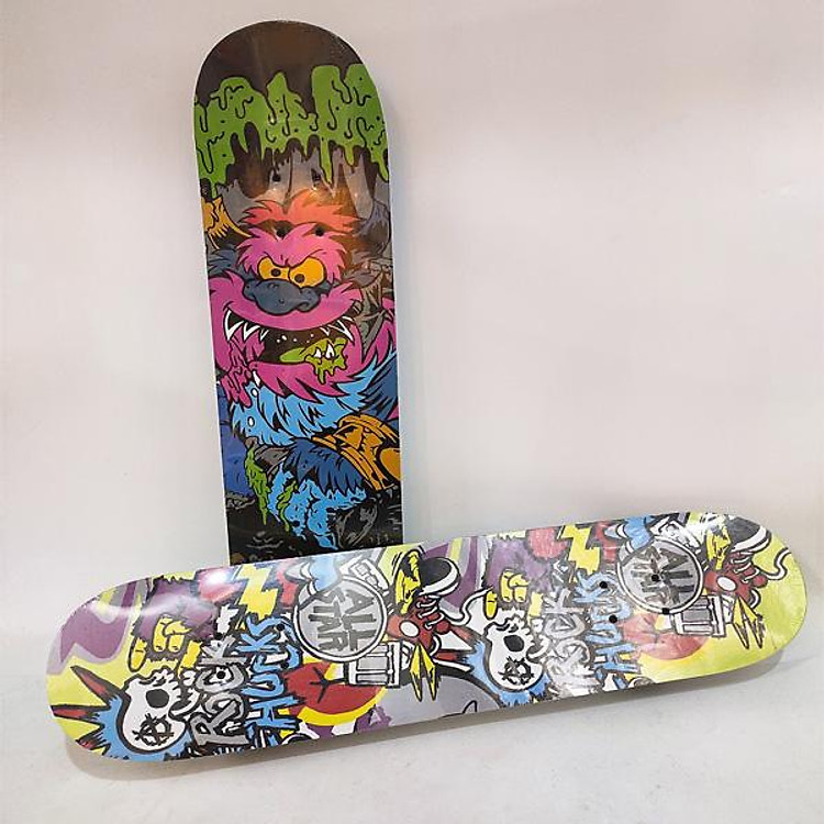 Ván trượt SkateBoard Trẻ em ( mẫu ngẫu nhiên )