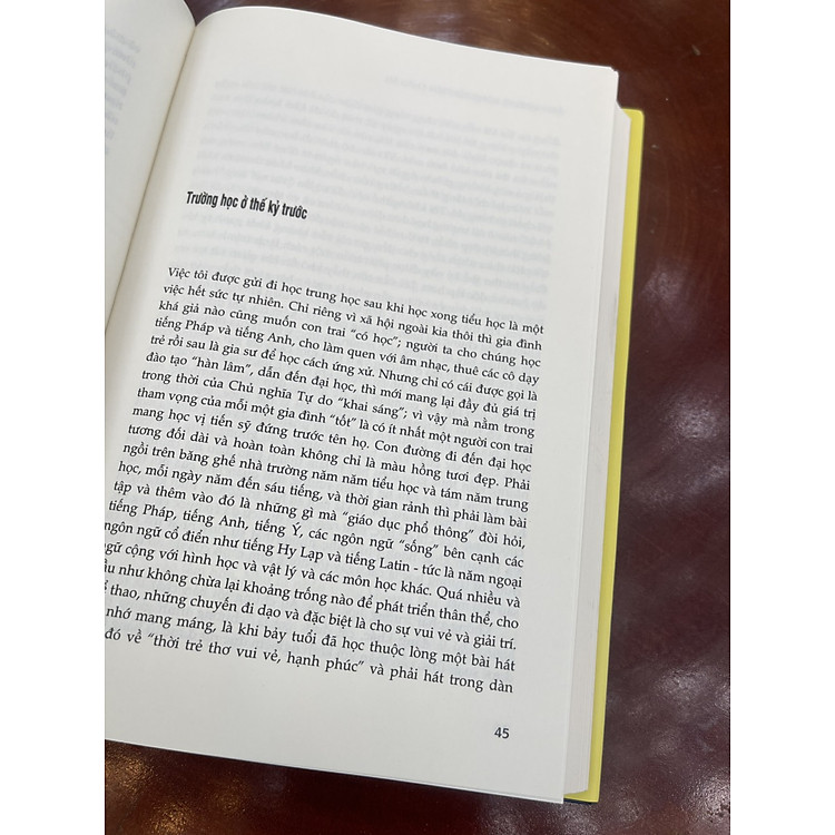 ÁNH SÁNG VÀ BÓNG TỐI TRÊN CHÂU ÂU - Ảnh 3