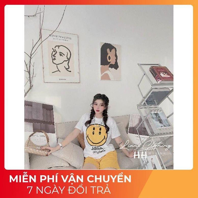 SET ÁO THUN TRẮNG MẶT CƯỜI VÀNG QUẦN ĐÙI VÀNG