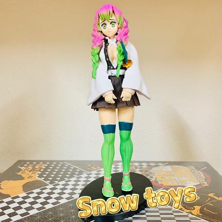 Mô hình luyến trụ MITSURI KANROJI - Mô hình KIMETSU NO YAIBA- Thanh gươm diệt quỷ . Cao: ~16cm