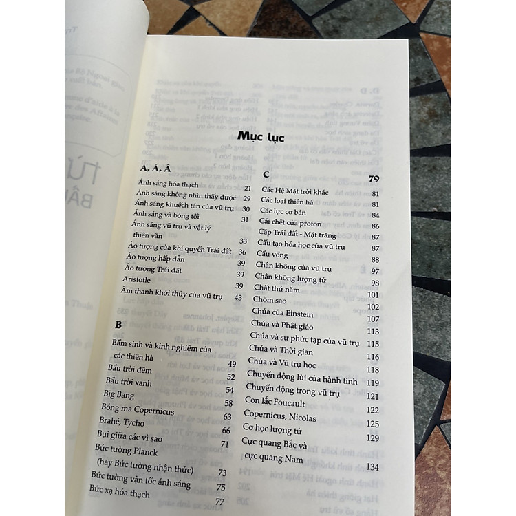 TỪ ĐIỂN YÊU THÍCH BẦU TRỜI VÀ CÁC VÌ SAO (Tái bản lần thứ 5) - Ảnh 5