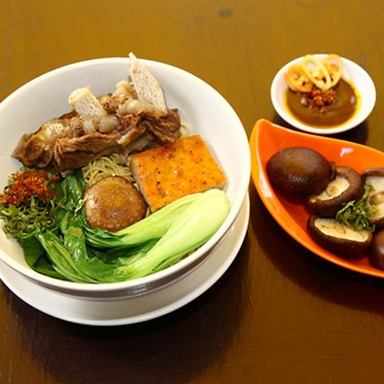 Combo mì sườn, 01 phần nấm, 01 nước hoa quả Nhật kèm khăn cho 01 người tại Mì Sườn Bò Gia Phát