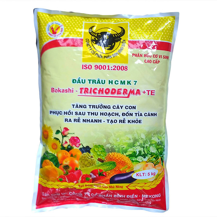Phân bón hữu cơ vi sinh Đầu Trâu HCMK7 - ngừa bệnh cải tạo và tốt đất (túi 5kg)