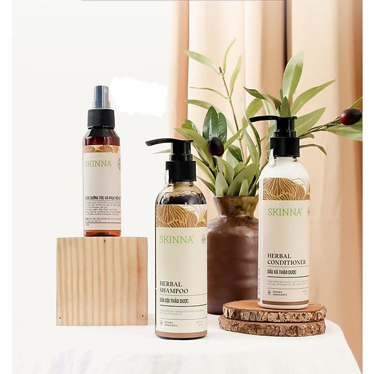 Bộ dầu gội và dầu xả Skinna tặng kèm chai xịt dưỡng tóc