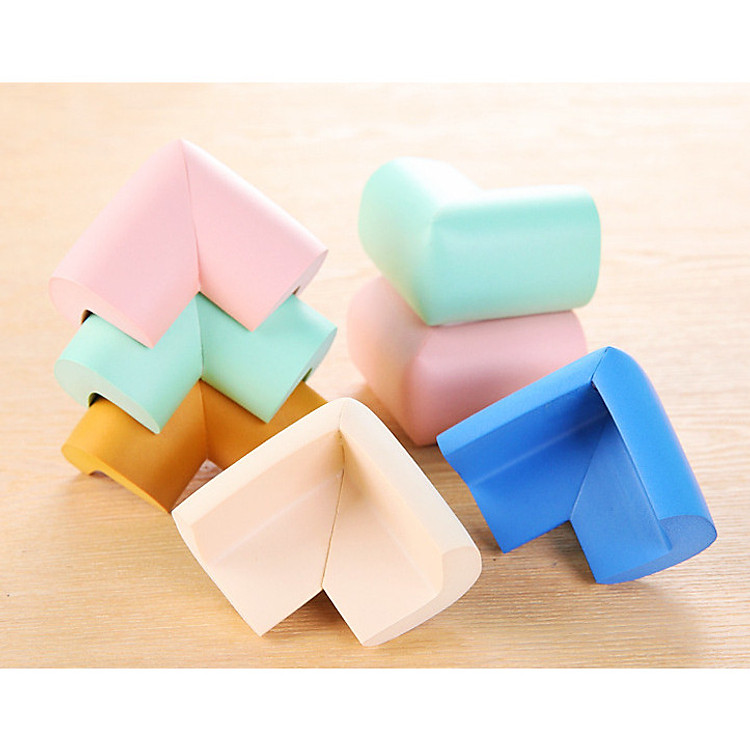 Combo 08 Miếng Bọt Biển Bọc Cạnh Góc Bàn